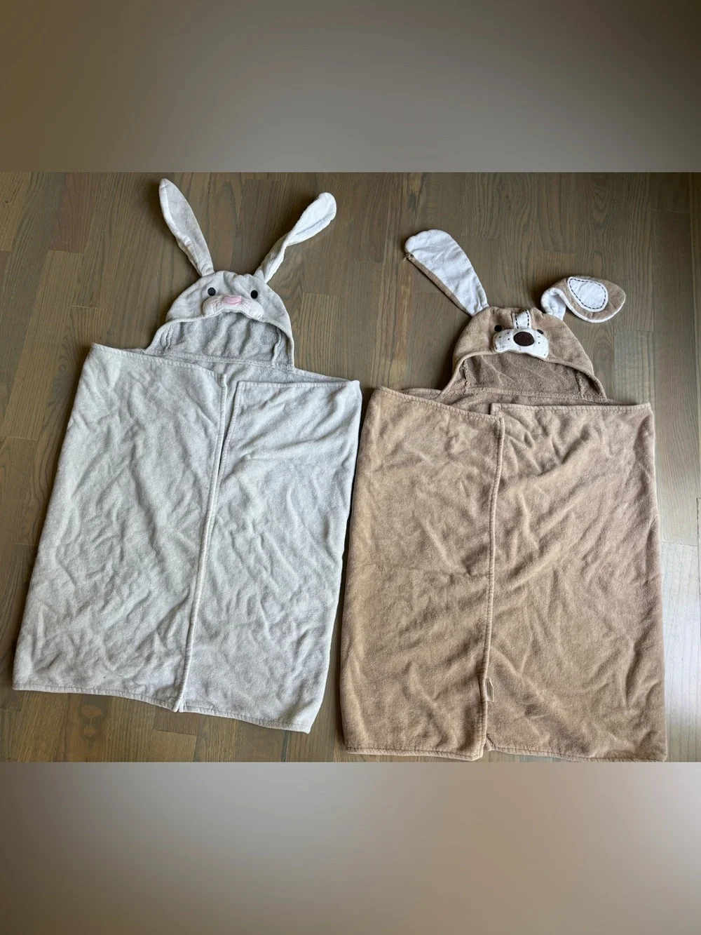 Pottery Barn Kids Bunny and Dog Hooded Towels - Grey and Brown